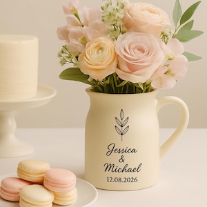 Custom Wedding Vase, Personalized Couple Name Ceramic Jug, Engagement Gift, Anniversary Keepsake, Holiday Gift for Newlyweds, Wedding Gifts