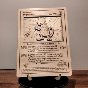 Tarjeta de Pokémon de Mewtwo en madera en capas 3D – Arte de madera cortado con láser – Decoración de pared Pokémon