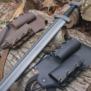 Double Back Sword Strap | Leather Sword Harness | Dual Sword Holder | Medieval Sword Holder | LARP Sword Harness | Cosplay Sword Strap
