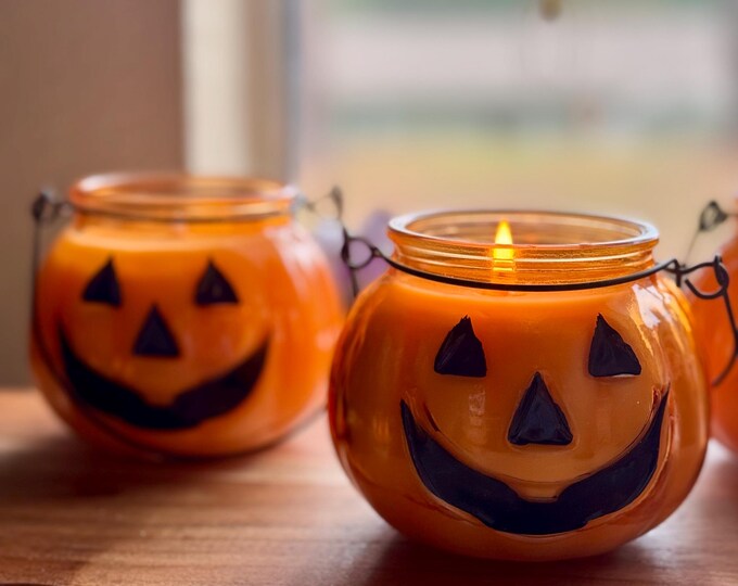 Featured listing image: Vintage Pumpkin candle | Pumpkin Harvest | Pumpkin Spice| Halloween home decor | Jack o lantern | witchy home vibes