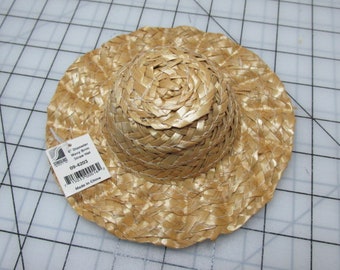 1 Miniature Straw Hat Wavy Brim - 6" Doll Hat
