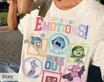 Camiseta Comfort Colors Inside Out Bursts Of Emotions, camiseta de personajes de Disney Inside Out, Disney Pixar Fest, atuendos para viajes de vacaciones familiares a WDW