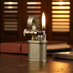 Retro Vintage Style Lighter – Refillable Lighter with Fluid – Classic Windproof Pocket Lighter – Gift for Him – Collectible Fire Starter