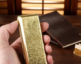 Embossed Metal Cigarette Case Waterproof Slim Smoking Accessory Engraved Gift Custom Personalized Gift,Gifts for Husband,gift for firend .