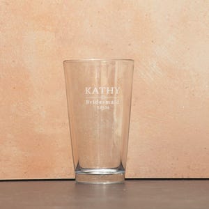 custom bridal party pint glass personalized beer glass gift for bridesmaid wedding drinkware keepsake maid of honor bridal shower favor