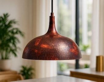 Ręcznie wykonana lampa wisząca z kutej miedzi – marokańska rustykalna lampa kopułkowa z patyną, industrialna lampa sufitowa do kuchennej wyspy lub jadalni