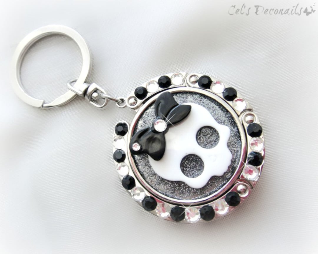 Creepy Cute Skull Keychain, Kawaii Deco Folding Purse Hook, Black and ...