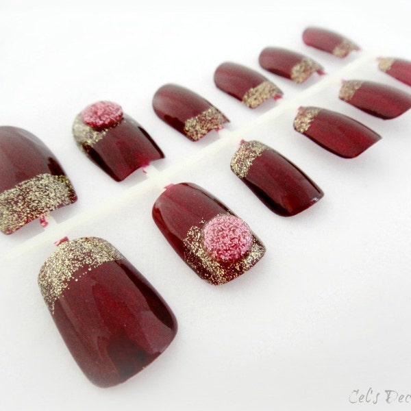 Insieme di chiodo francese Bordeaux dorato, giapponese nail art dipinto a mano stampa sulle unghie