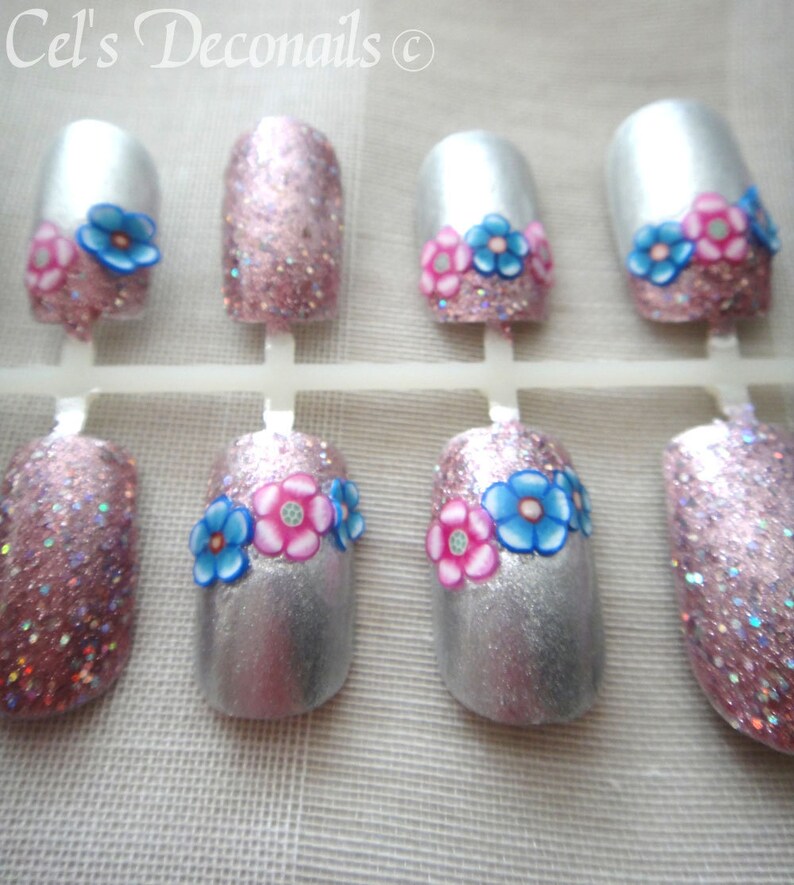 Spring flowers nail art set, handpainted nails, glitter false nail set image 5