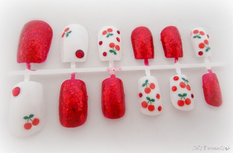 Cute cherry nails red glitter press on nails cute nail set. image 4