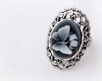 Silver butterfly cameo ring, gothic jewelry, black butterfly ring, romantic elegant gift by celdeconail