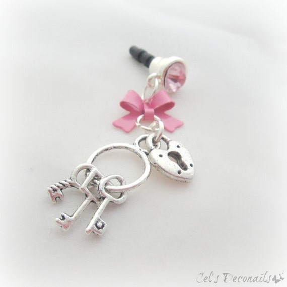 Earphone plug charm Clearance