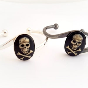 Skull cameo bracelet, pirate jewelry, gothic bracelet image 7