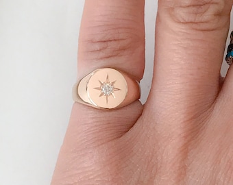Diamond Signet 14K Solid Gold Ring {Classic Round Shaped Unique Star Setting Real Diamond Solitaire Signet Style Ring} (Heirloom Gift Ideas)