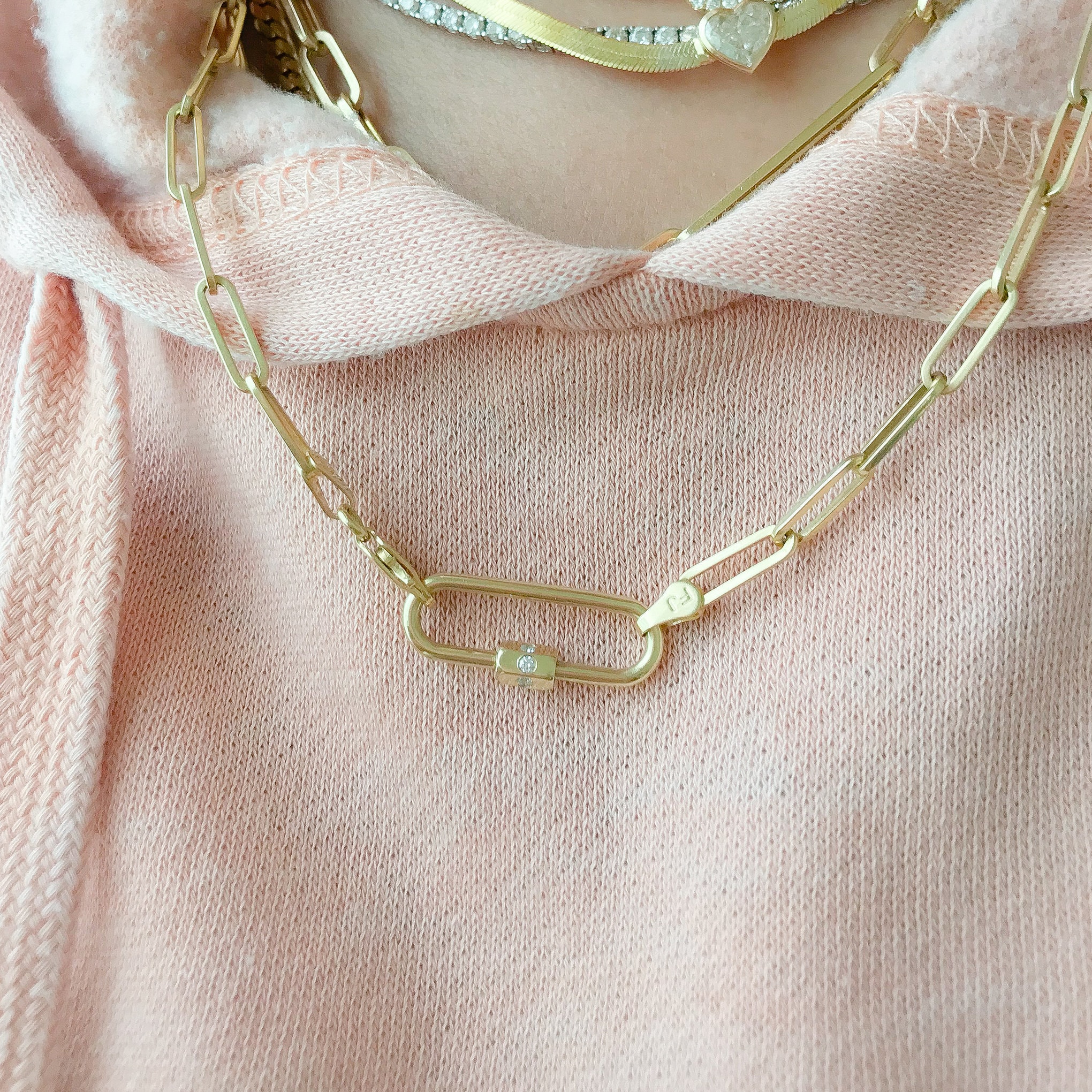 Carabiner gold - Gold necklaces - Trium Jewelry