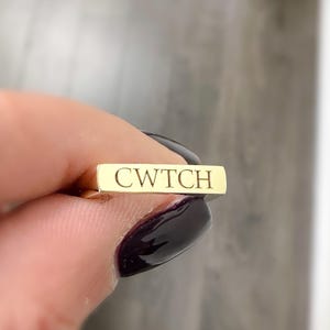 Personalized 14K Solid Gold Rectangle Engravable Signet Ring, Small ...
