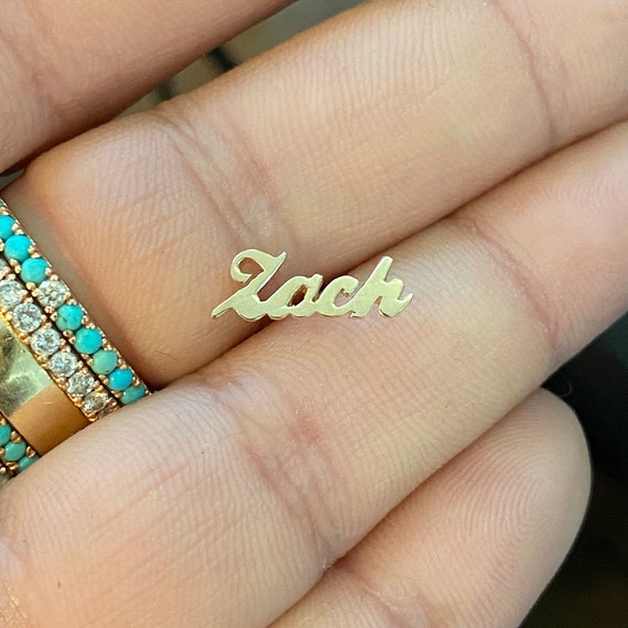Nameplate earrings studs deals