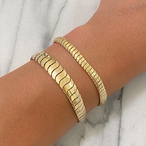 Thick Flat Cobra Link 14K Solid Gold Italian Chain Link Bracelet (Graduated Link Classic Chain Bracelet, Everyday Wear Charm Bracelets)