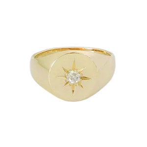 Diamond Signet 14K Solid Gold Ring Classic Round Shaped Unique Star Setting Real Diamond Solitaire Signet Style Ring Heirloom Gift Ideas 14K Yellow Gold