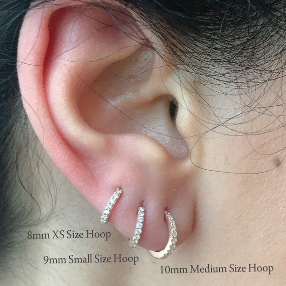 8mm Plain Black Gold Single Hoop Earring | Ylang 23