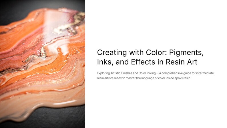 Puede incluir: Obra de arte abstracta con pigmentos de resina naranja, rosa y dorada. La imagen incluye el texto: "Creating with Color: Pigments, Inks, and Effects in Resin Art". Una gu&iacute;a para artistas.