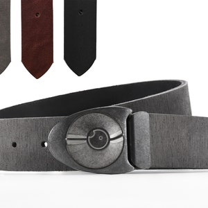 Cool Locking Belt Buckle on Gray Leather Belt by Obscure Belts