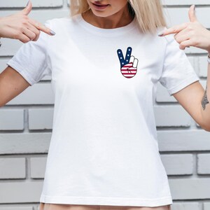T-shirt unisexe signe de paix patriotique T-shirt imprimé signe de paix drapeau américain audacieux, jour de l'indépendance, célébrations du 4 juillet