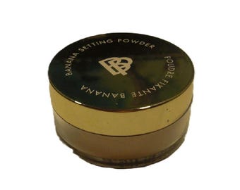 Bella Pierre Cosmetics Banana Setting Powder Light BSP001