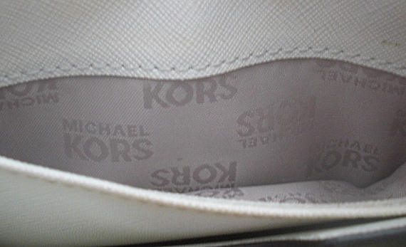 Michael Kors Light Gray Interior Lining MICHAEL Michael Kors Handbag - light grey - (Pre-owned  main image 4