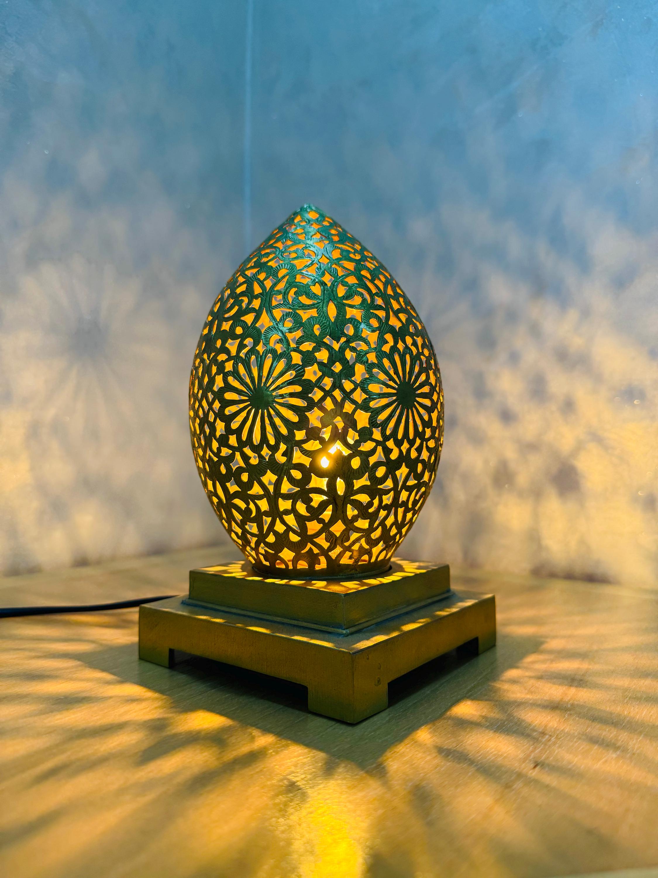 Lampe de chevet bohème en rotin • Ma Lampe de Chevet