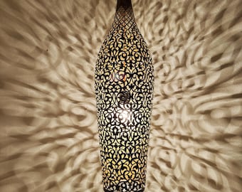 Handcrafted Moroccan Brass Pendant Light: Intricate Engraving, Ambient Lighting