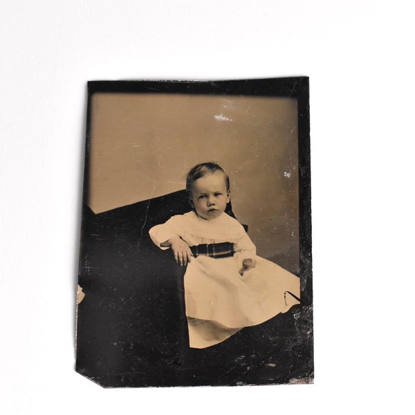 antique Victorian Hidden Mother Tintype Photograph Cute Grumpy Baby with rosy tinted cheeks 1860s 1870s 1880s measures 2.5" x 3.5"