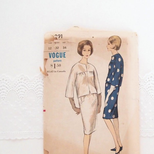 1960s Vogue 6291 Sewing Pattern 2 pc Dress Mod Space Age kimono sleeve Boxy Blouson Skirt Suit Dress original printed vintage sz 12/32