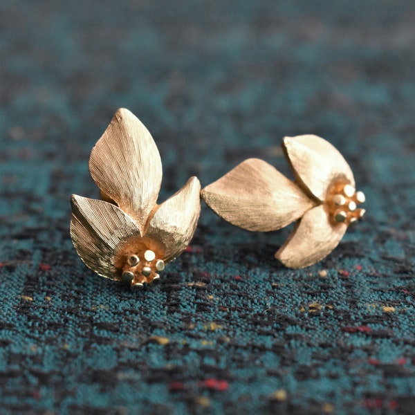 vintage Marcel Boucher Brushed Gold Leaf Clip Earrings 1950s 1960s