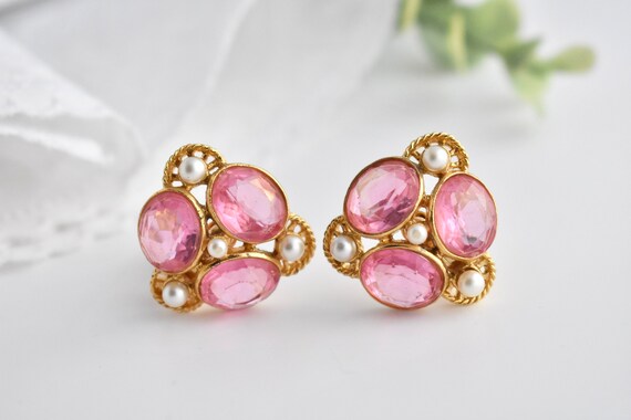 Vintage Weiss Pink Rhinestone & Pearl Clip Earrin… - image 3