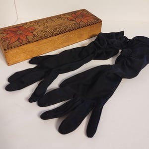 Antique Wooden Pyrography Glove Box w/Vintage Women&#39;s Opera Gloves