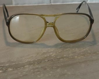 Óculos de grau aviador oversized vintage Menrad Germany, armação marrom âmbar, anos 70/80.