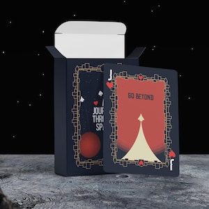 Speelkaarten met ruimtethema - kaartspel pokerformaat - Galaxy-kaarten voor game-avond, verzamelaars, cadeaus – unieke kosmische pokerkaarten
