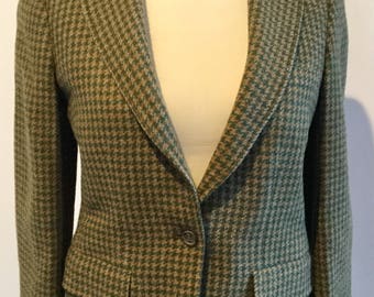 Vintage BURBERRYS Made In England Green/Brown Plaid Sheldan Tweed Wool woman Suit