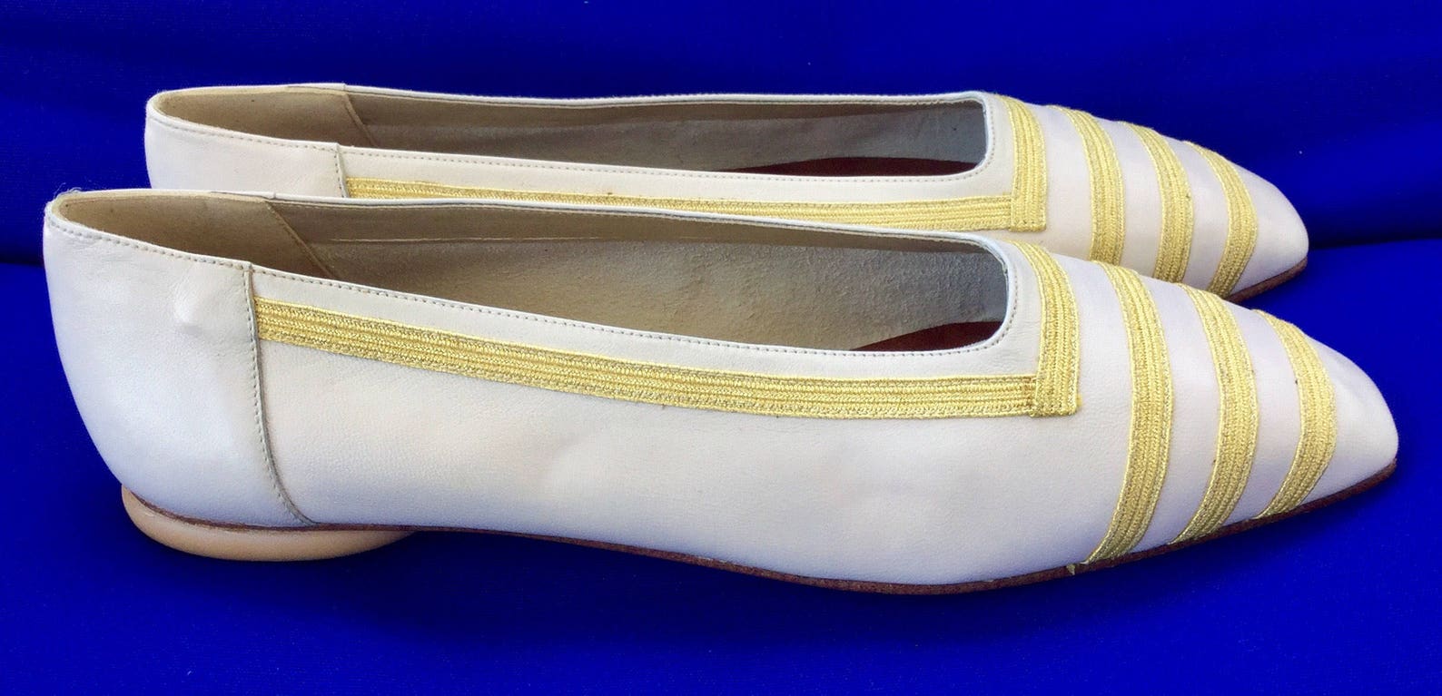 cool vintage nautical norma b sport white leather w/gold band square toe ballet/flat shoes(reduced)