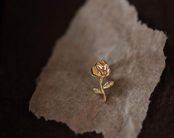 Aretes pequeños minimalistas de rosa romántica de 14k (217)