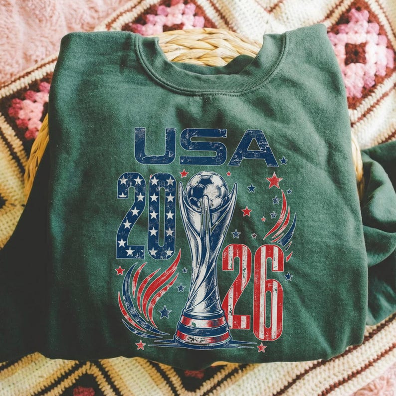 Retro USA 2026 fotbollsfantröja och hoodie, USA fotbollsvärld vintage-skjorta, amerikansk fotbollströja, fotbollsfanpresent, amerikansk fotbollspresent bild 7