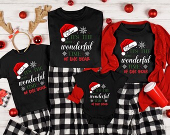 Es la época más maravillosa del año. Camiseta navideña, suéter navideño retro, camisetas navideñas para parejas, camiseta navideña para mujer.