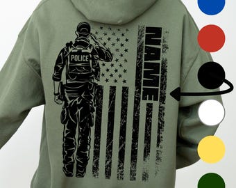 Sudadera personalizada con nombre/texto de policía y bandera estadounidense / Regalo para mamás policías / Camiseta de policía personalizada / Sudadera con capucha con nombre personalizado