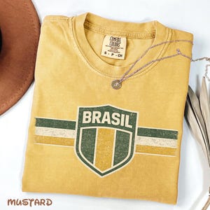 Custom Country Soccer Shirt, USA Soccer World Vintage Comfort Colors Shirt, United States Football Tee, Soccer Fan Gift, US Soccer Gift image 5