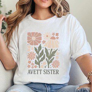 Avett Sister Cotton Tee with Floral Design | Concert Wear, Vintage Floral Design Band T-Shirt, The Avett Brothers Fan Art