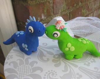 Custom Bride & Groom Dinosaur In love Wedding cake toppers