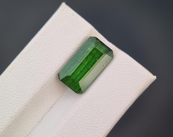 Natürlicher grüner Turmalin (Smaragdschliff) aus Afghanistan - Unbehandelter Edelstein