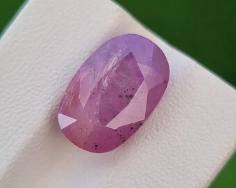 Großer Ovaler Saphir | Purpur-rosa Edelstein | 7,45 ct