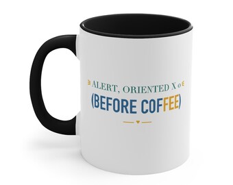 Taza con detalles en negro – Alerta, Orientado x 0 (Antes del café)